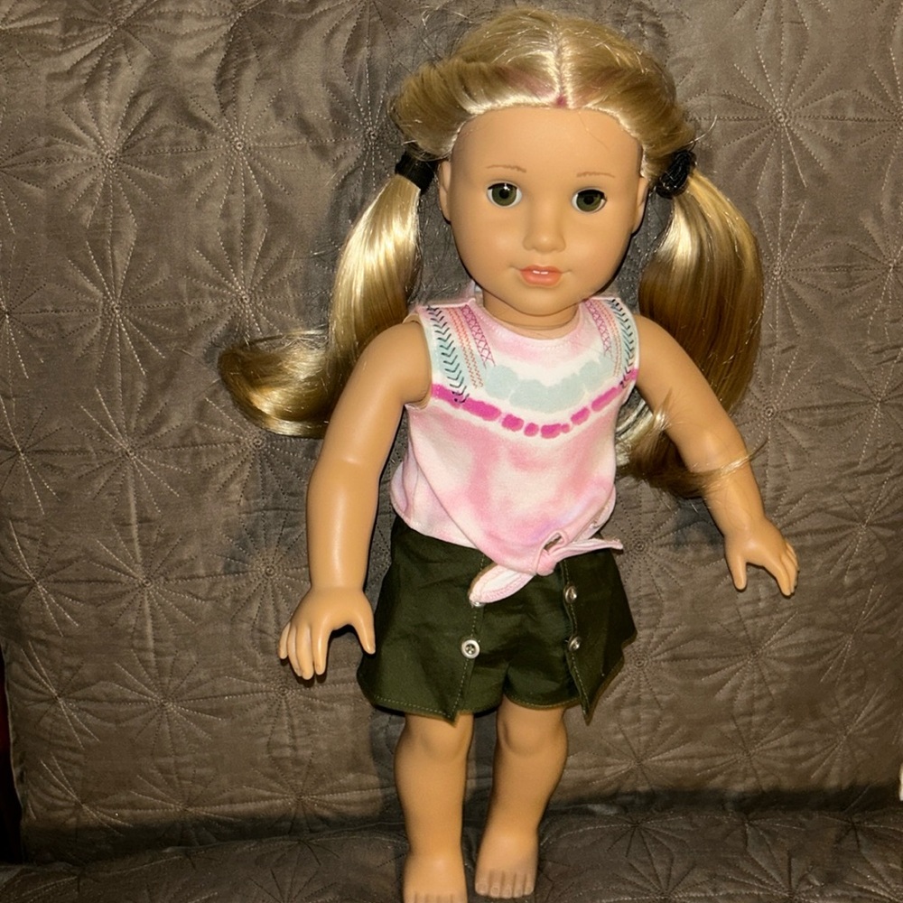 American girl doll of the year 2021 Kira!!!